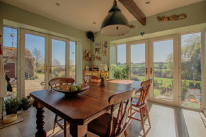 Photo 16- click for photo gallery